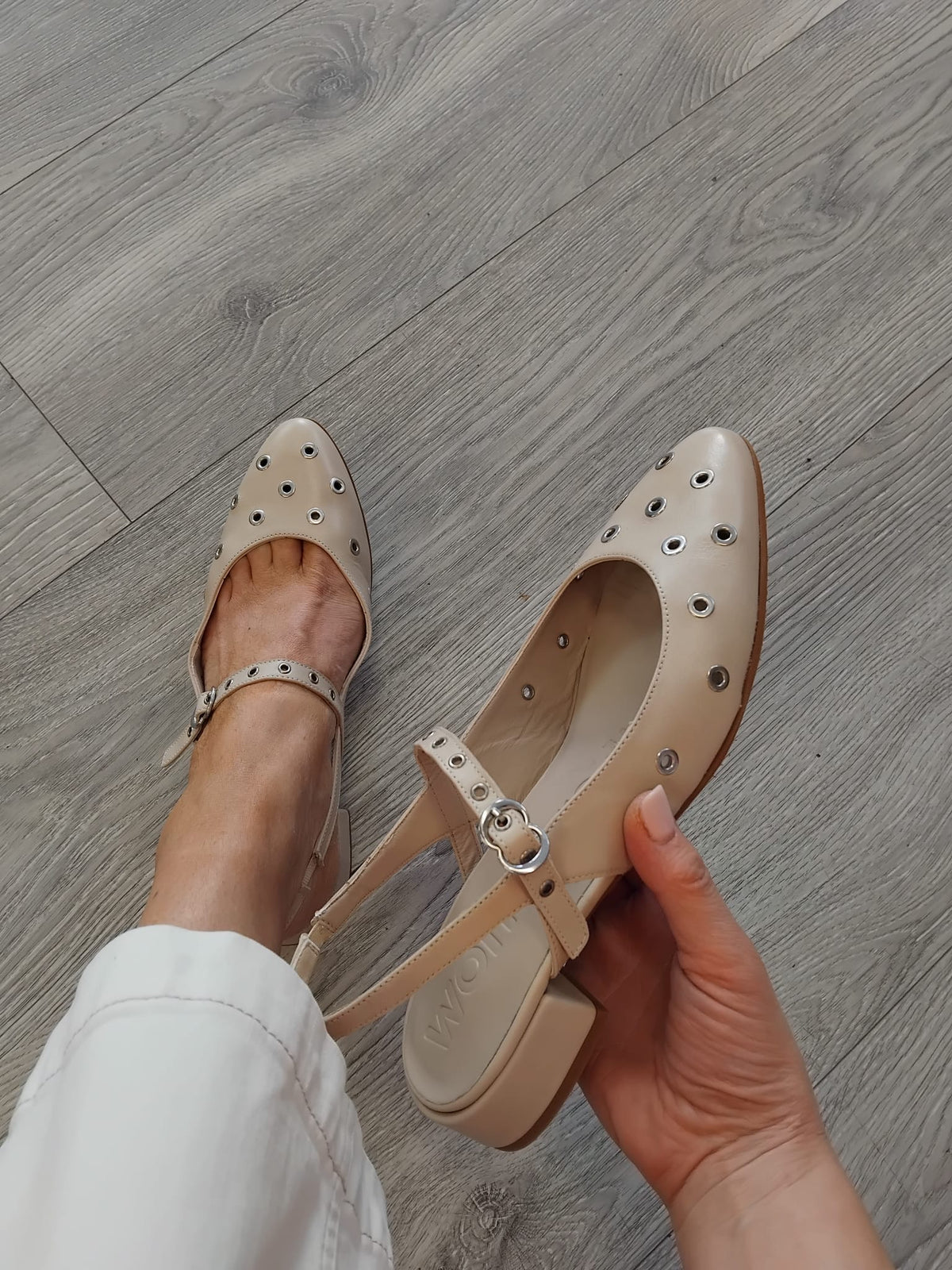 Wonders - B-9731 Beige Slingback