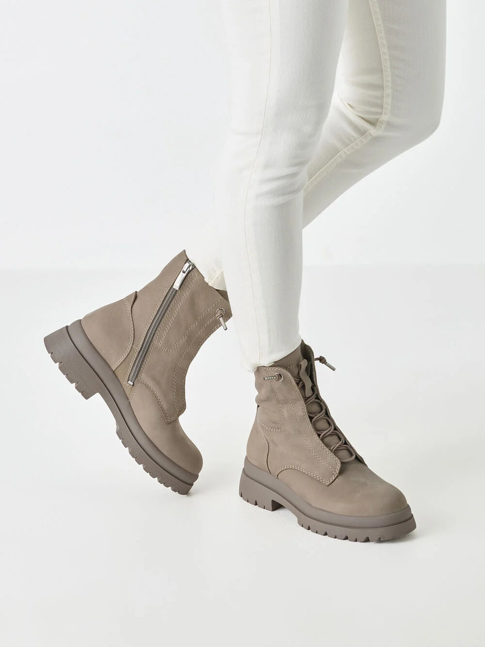 Tamaris - 25253 Taupe Elastic Boot
