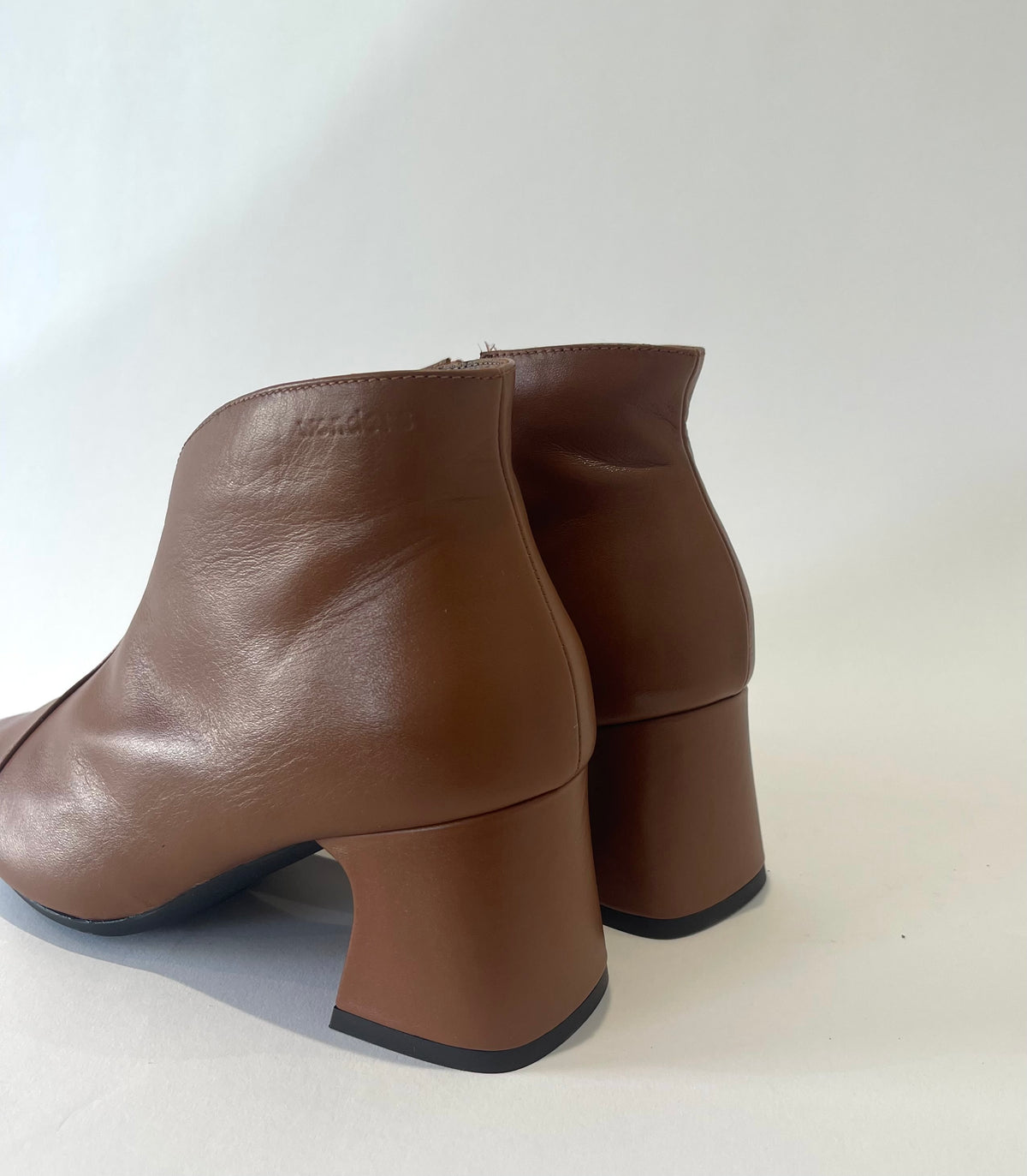 Wonders - I-9013 Tan Leather V Ankle Boot