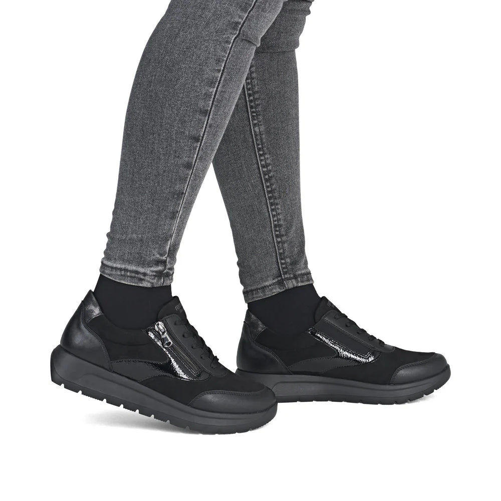 Remonte - D2V02 Black Stretch Zip Trainer
