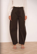 Anna - Brown Balloon Trousers