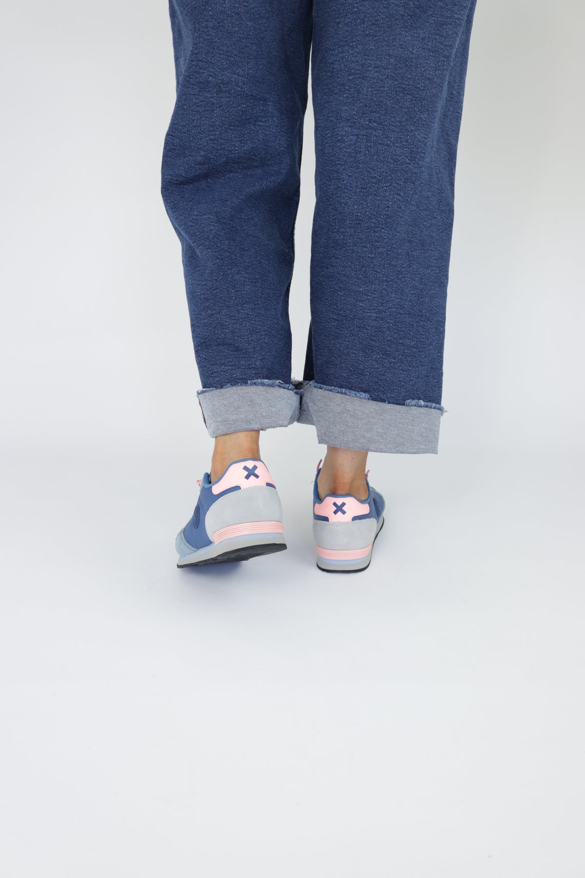 XTI - 144164 Blue Slip on Trainer
