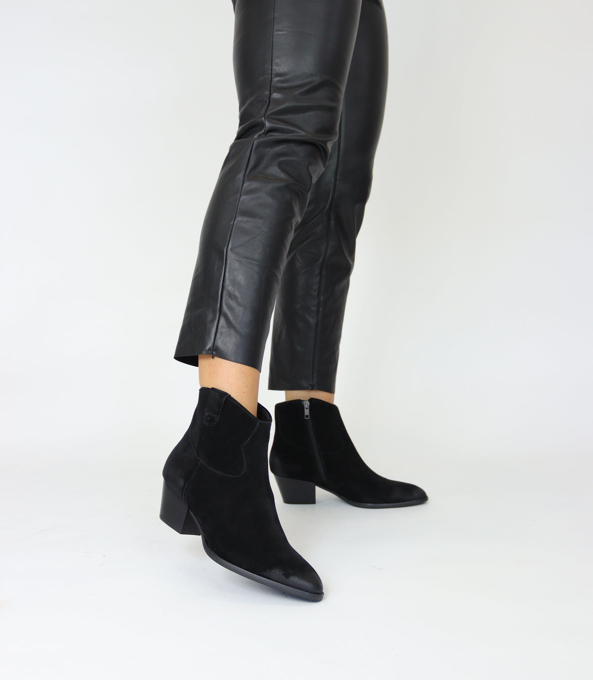 Ash - Fame Black Cowboy Boot