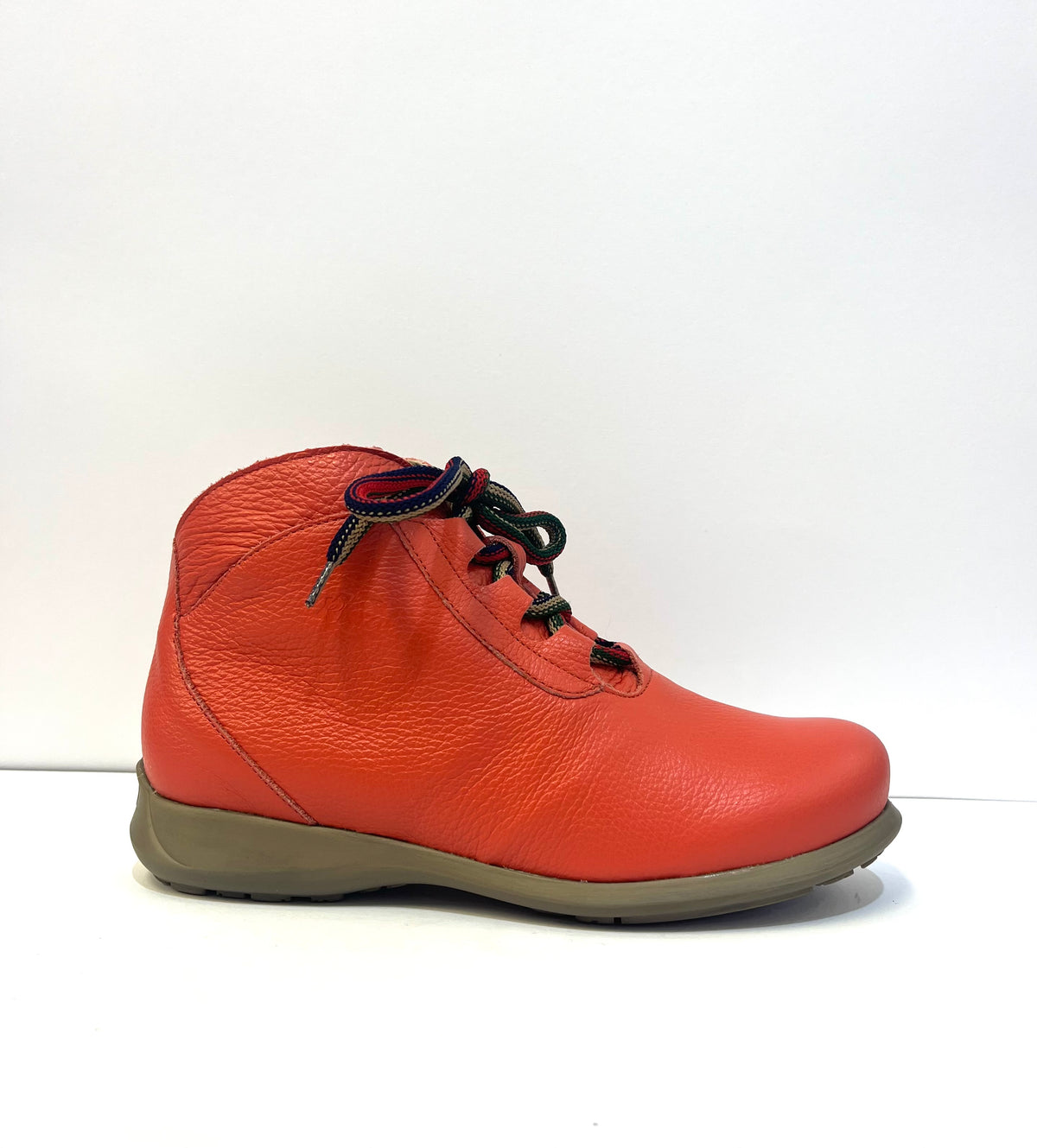 Jose Saenz - 2082 Coral Walking Boot