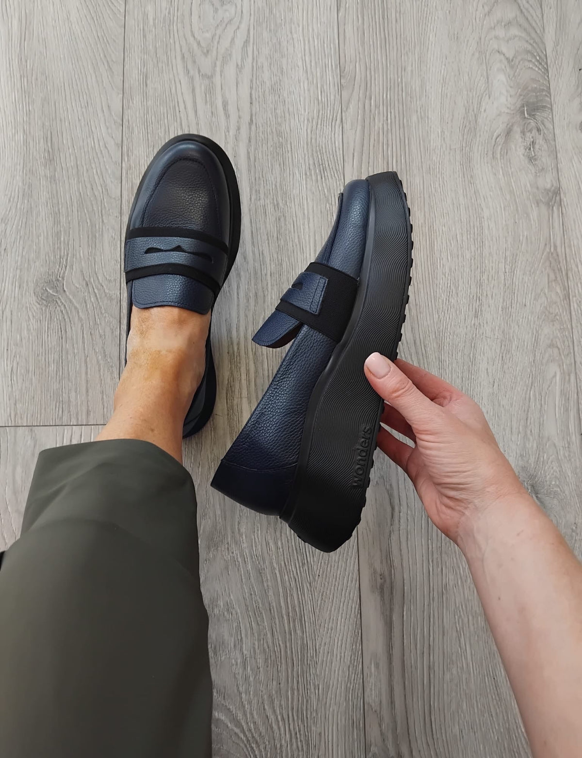 Wonders - A-3633 Navy Wedge Loafer