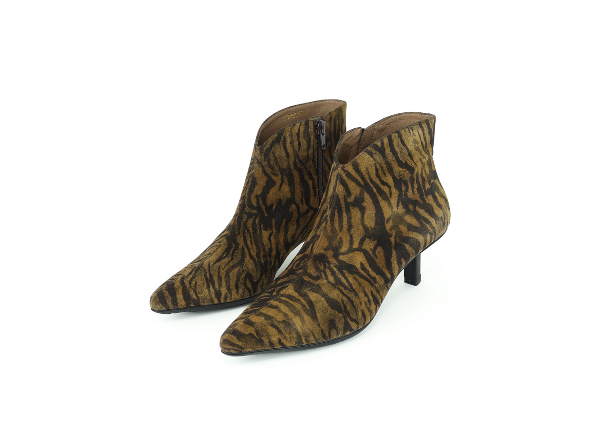 Wonders - G-7120 Brown Zebra Print