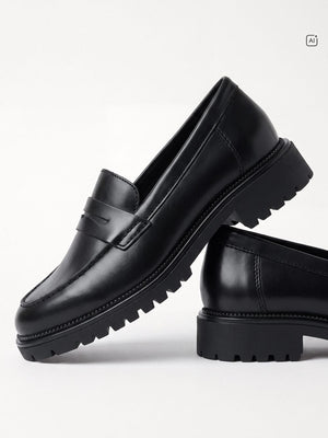 Tamaris - 24300 Black Leather Loafer