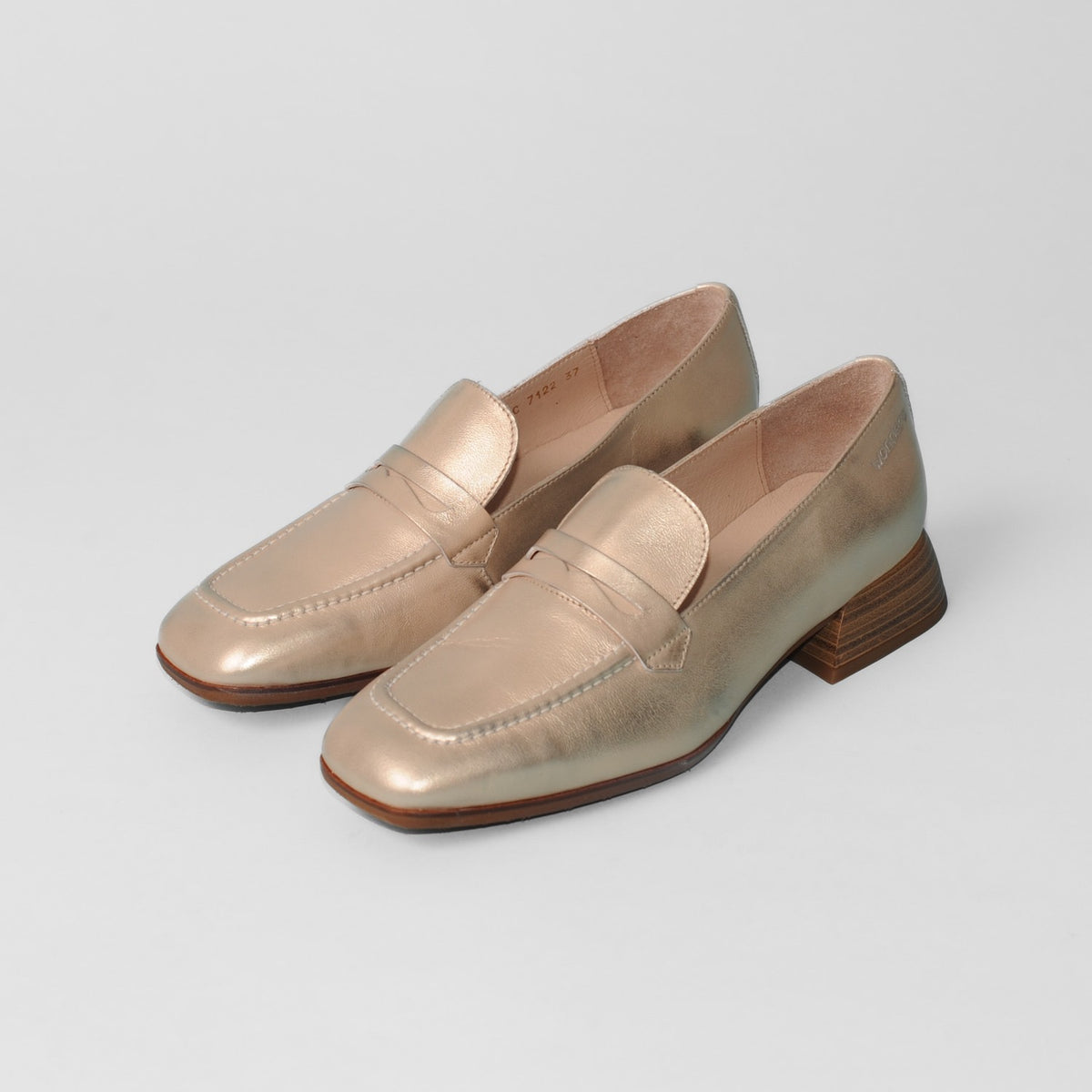 Wonders - C-7122 Metallic Gold Loafer