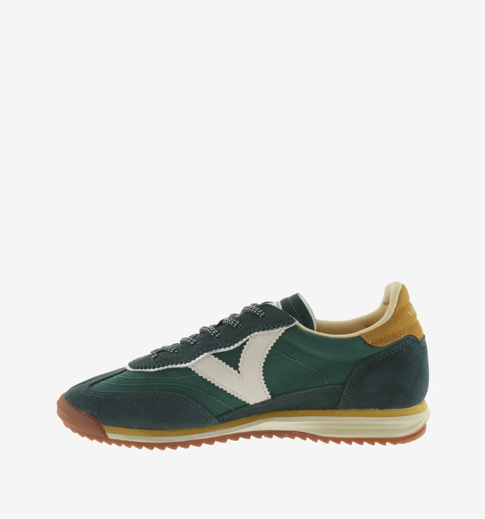 Victoria - 1 158101 Green Retro Trainer