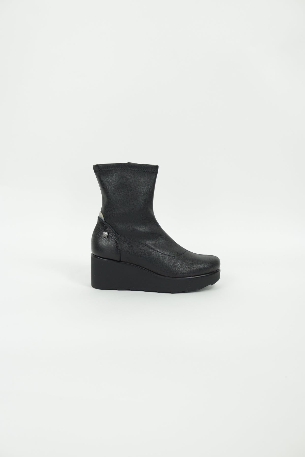 Jose Saenz - 6427 Black Wedge Sock Boot