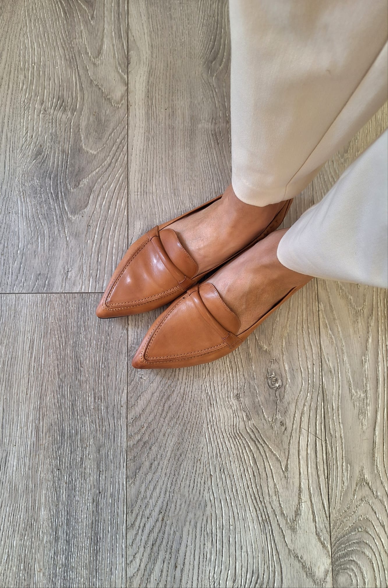 Pomme Dor - 1218 Tan Loafer