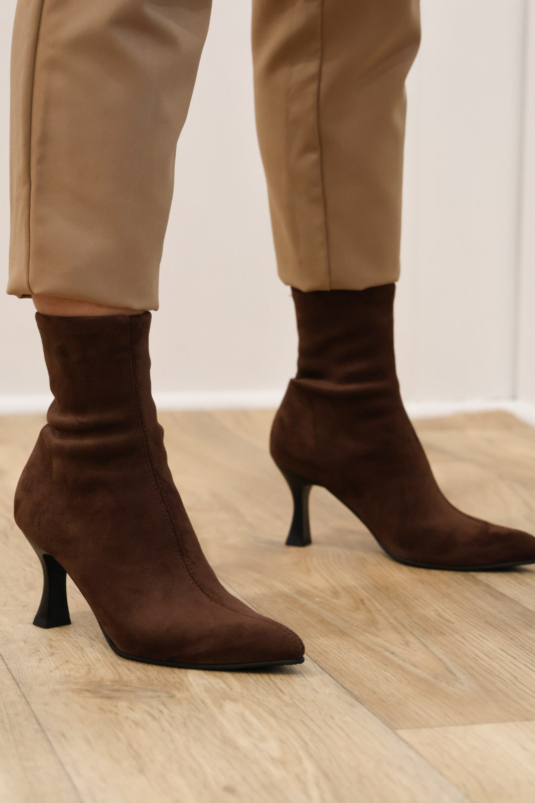 Miss Elastic - 78042 Brown Suede Ankle Sock Boot