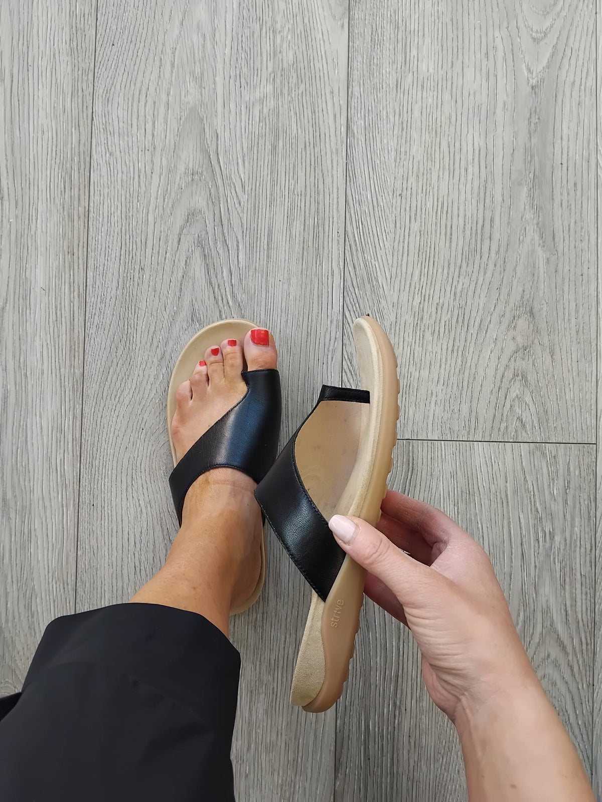 Strive - Capri Black Slide
