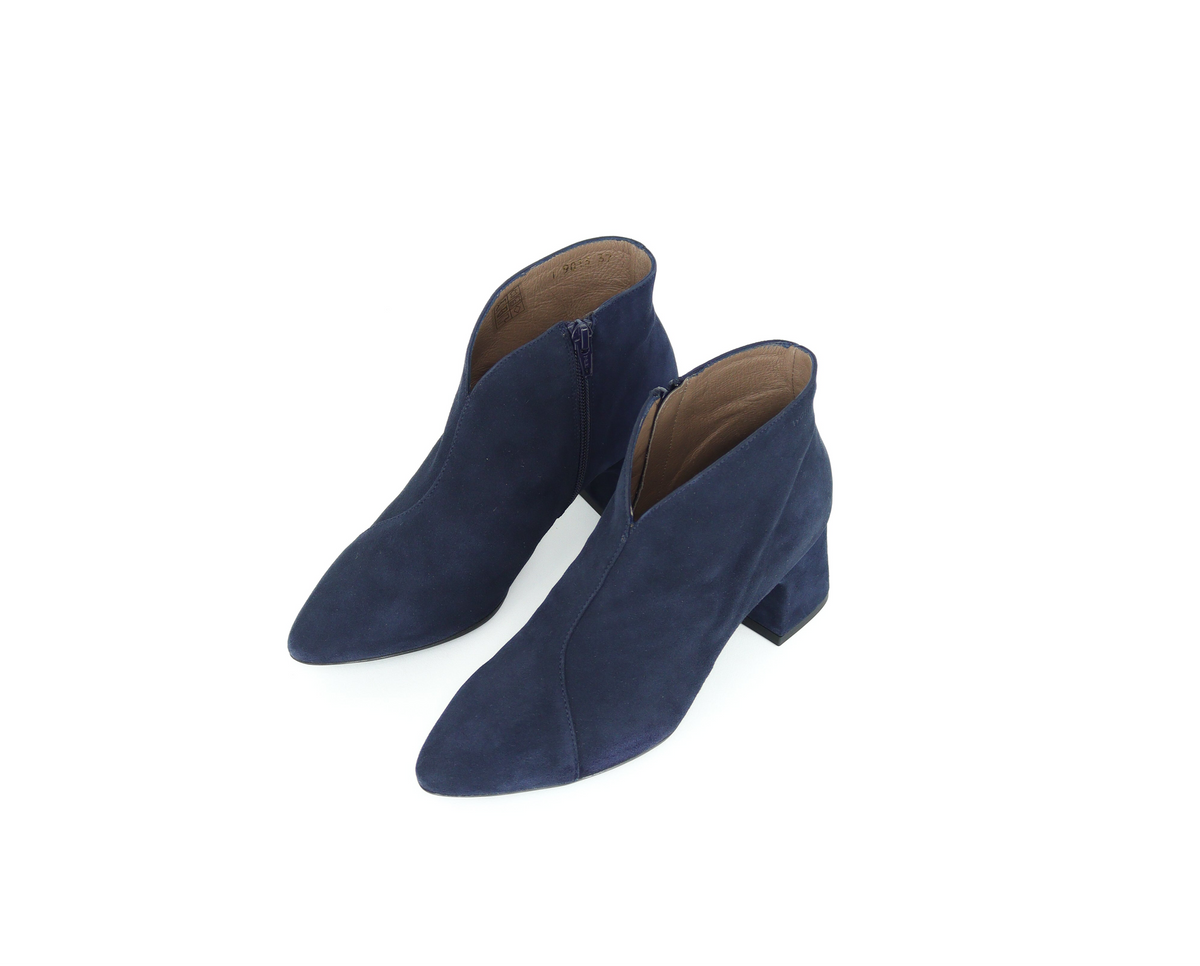 Wonders - I-9013 Navy Suede Ankle Boot