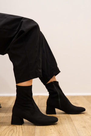 Wonders - G-5530 Black Sock Boot