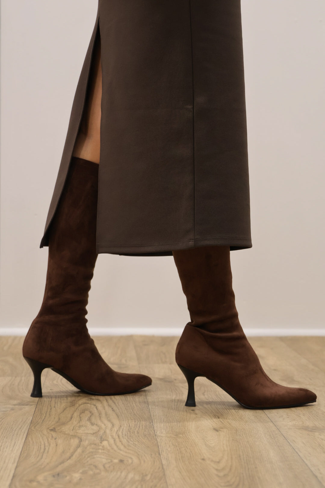 Miss Elastic - 78041 Brown Sock Knee High Pointy Toe