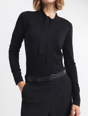 Anna - Black Bow Jumper