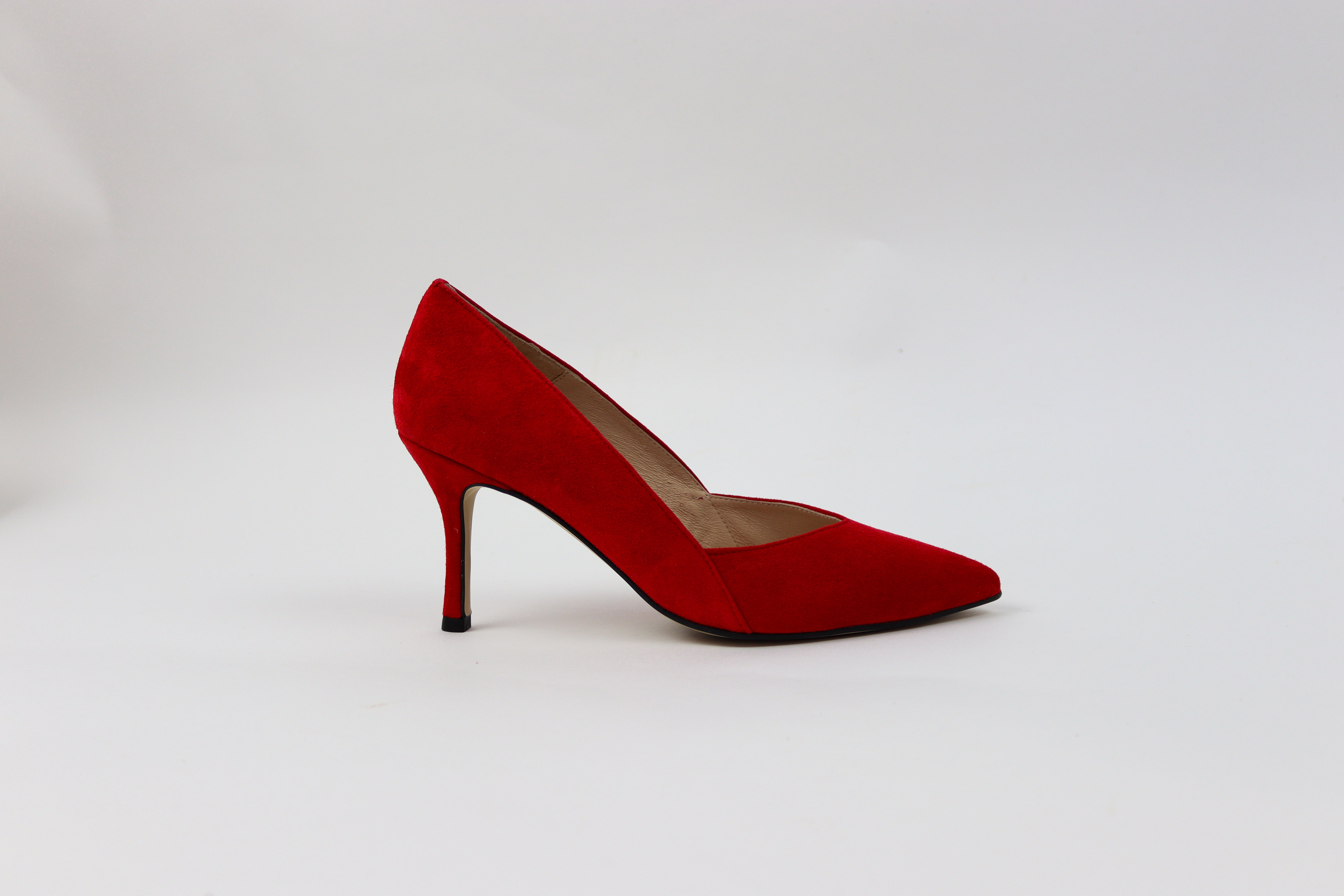 Rachels - Z6895 Red Suede Court Shoe