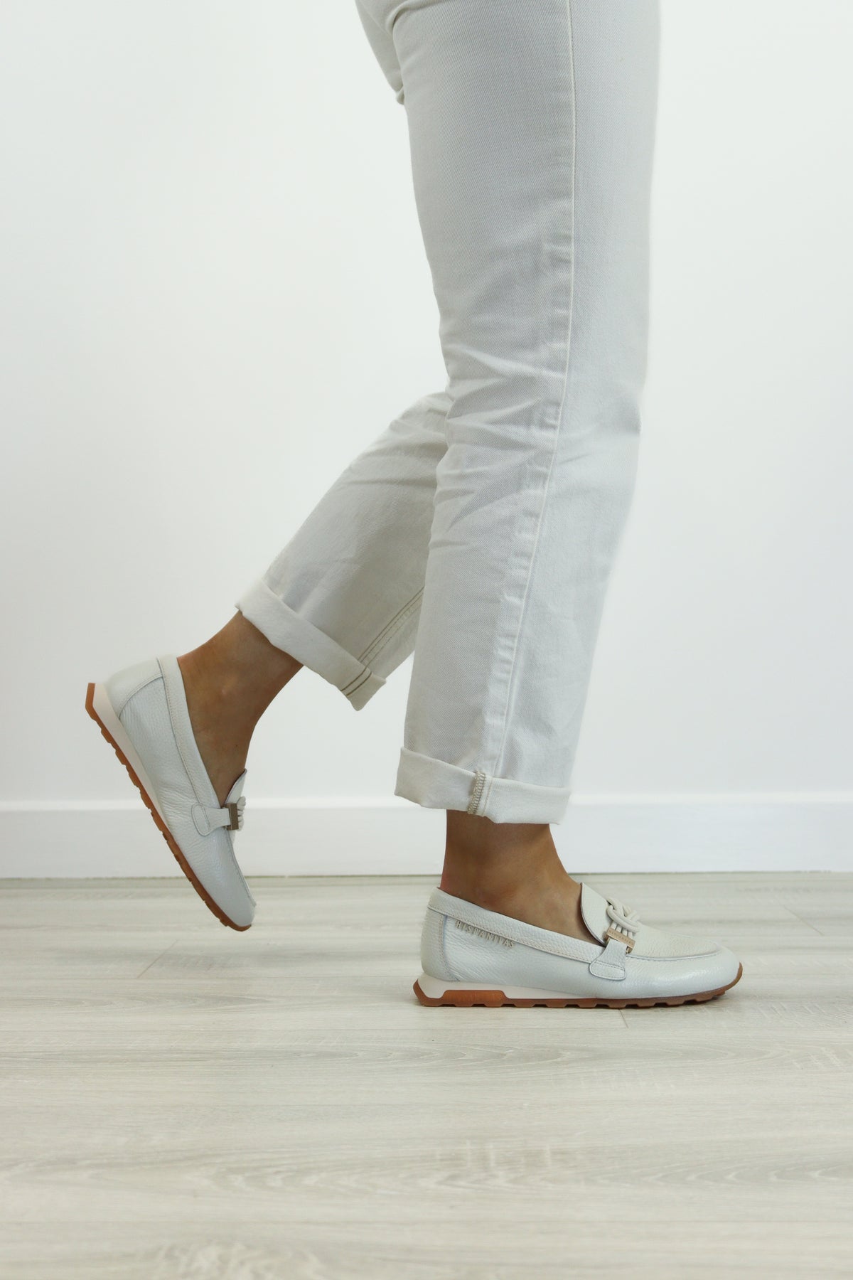 Hispanitas - HV264662 Ivory Loafer