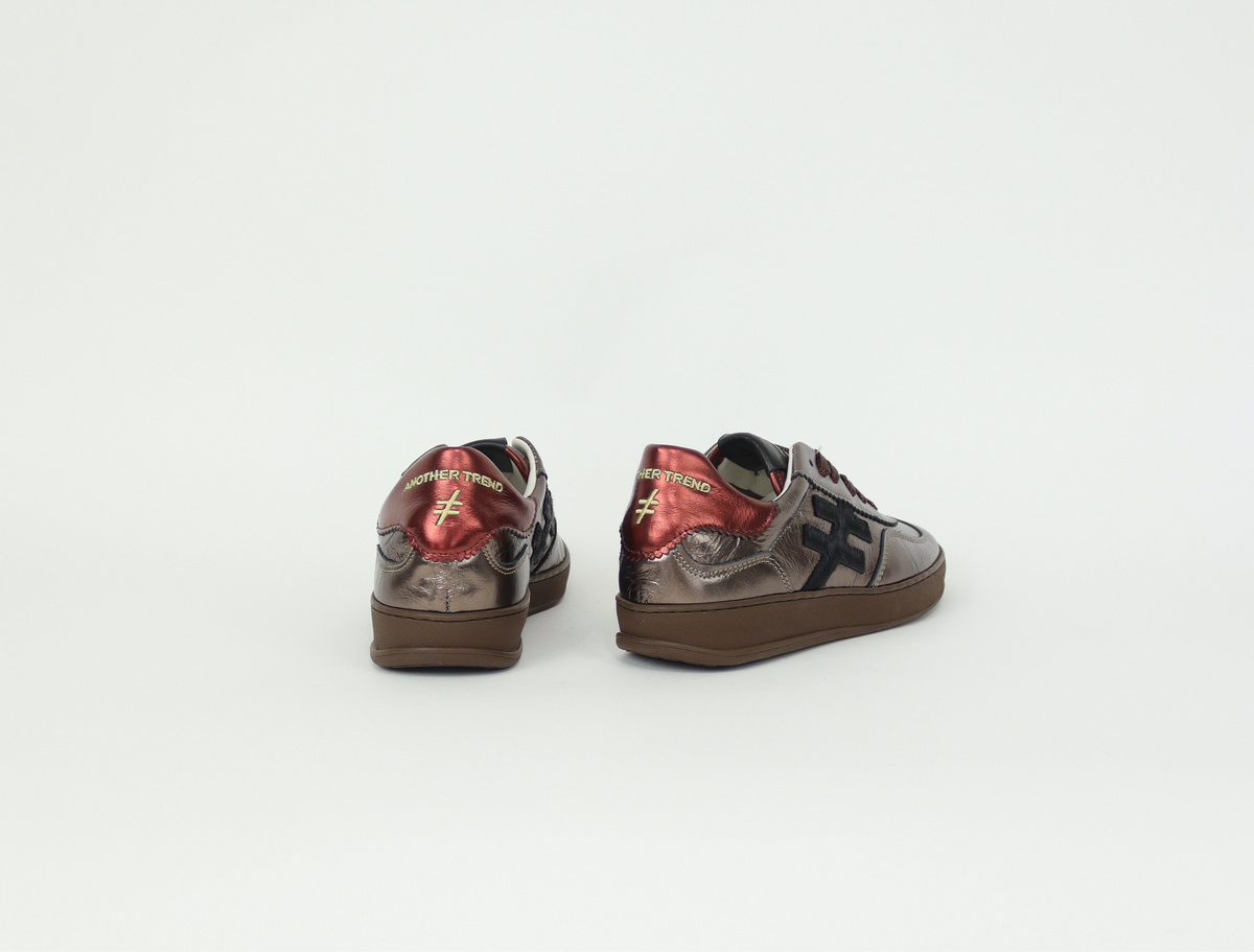Another Trend - A032 [Smoke] Bronze & Red Trainer
