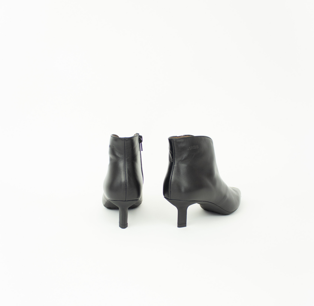 Wonders - G-7120 Black Leather Ankle Boot