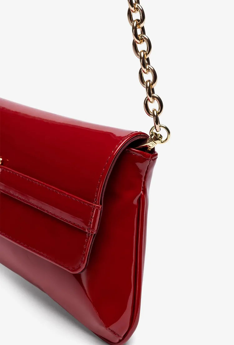 Unis - ZBLAIR Red Patent Clutch