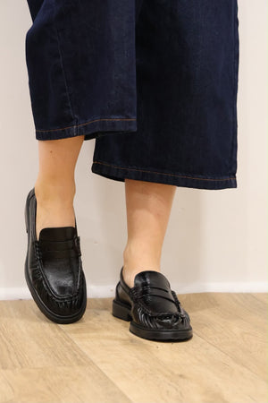 Wonders - B-9170 Black Loafer