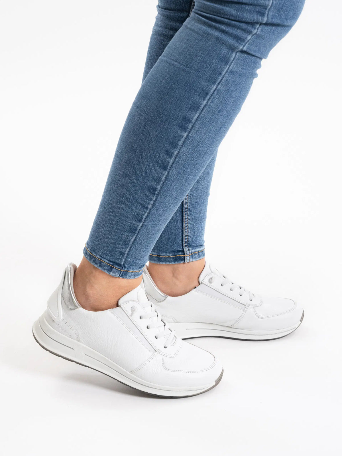 Ara - 24836 Osaka White Elastic Trainer