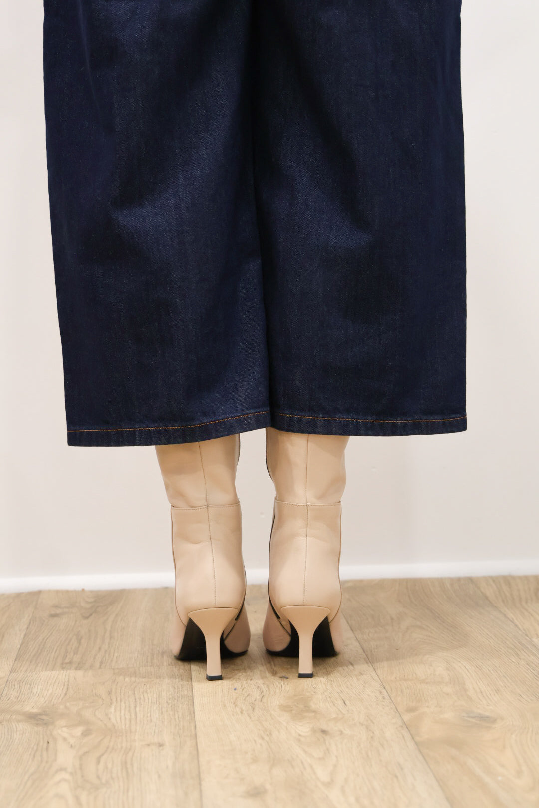 Rachels - Penny8 Beige Leather Knee High