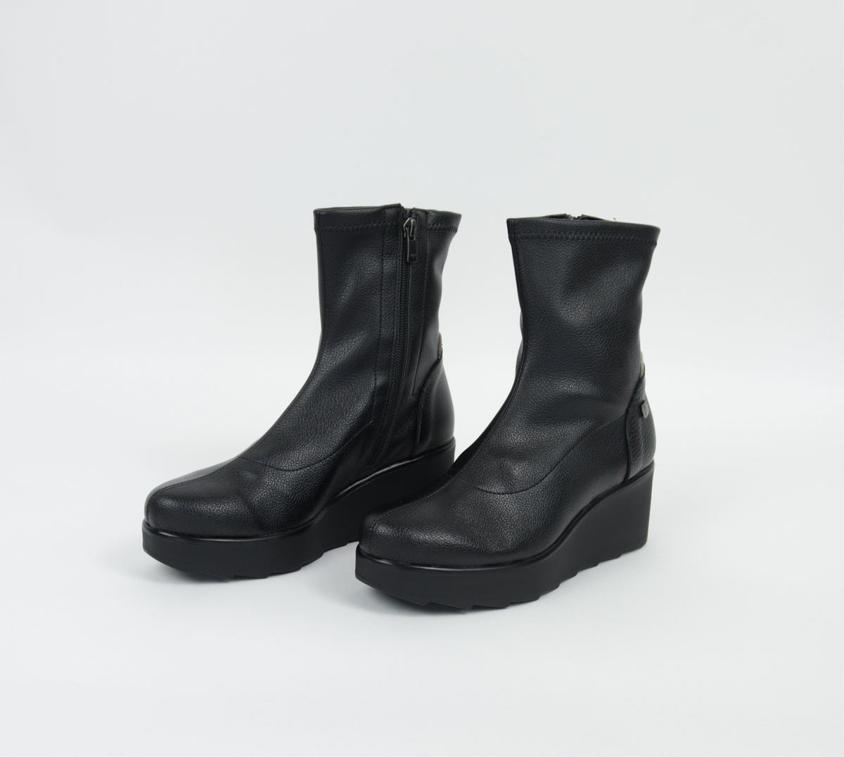 Jose Saenz - 6427 Black Wedge Sock Boot