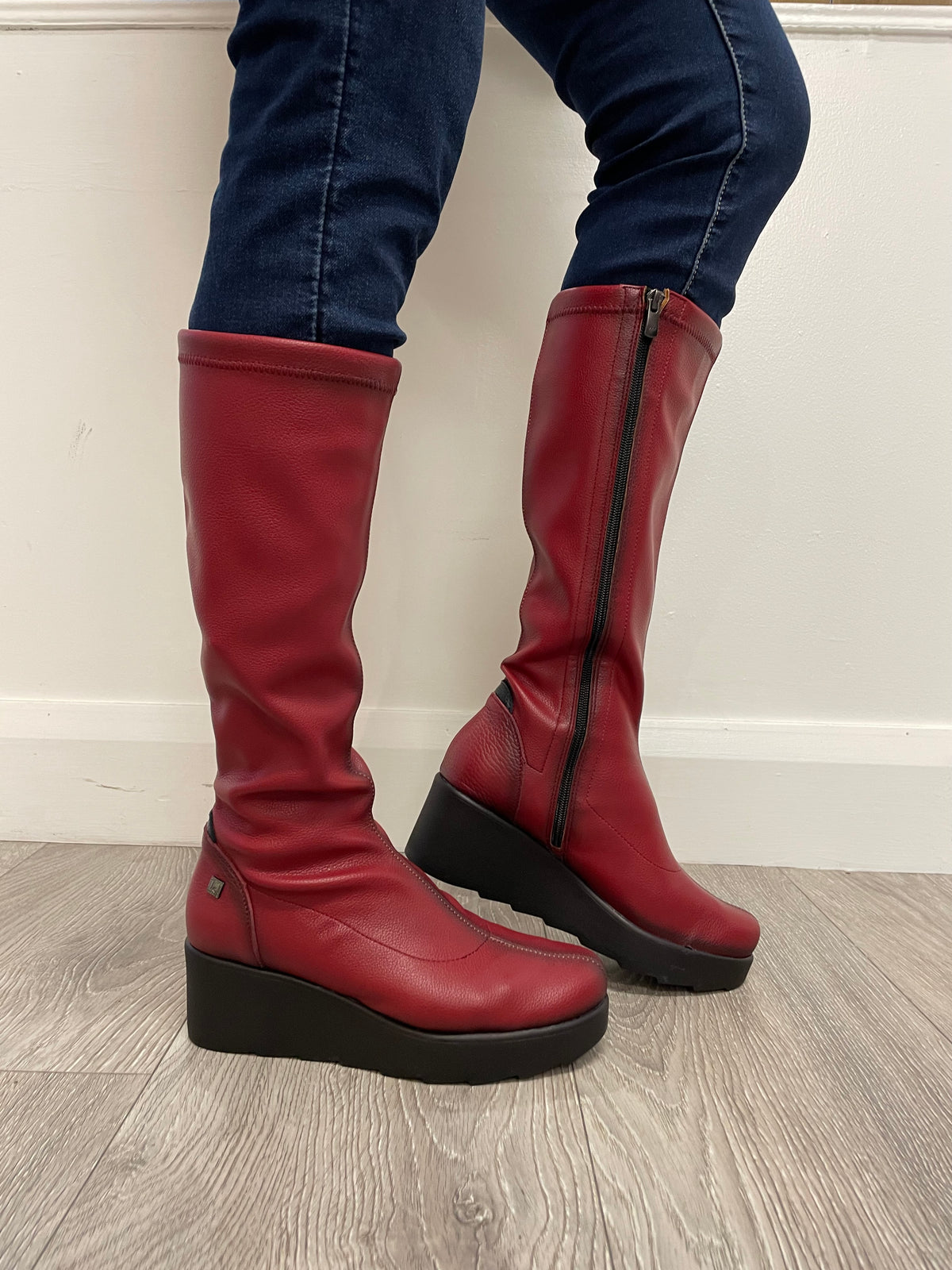 Jose Saenz - 6428 Red Wedge Sock Boot