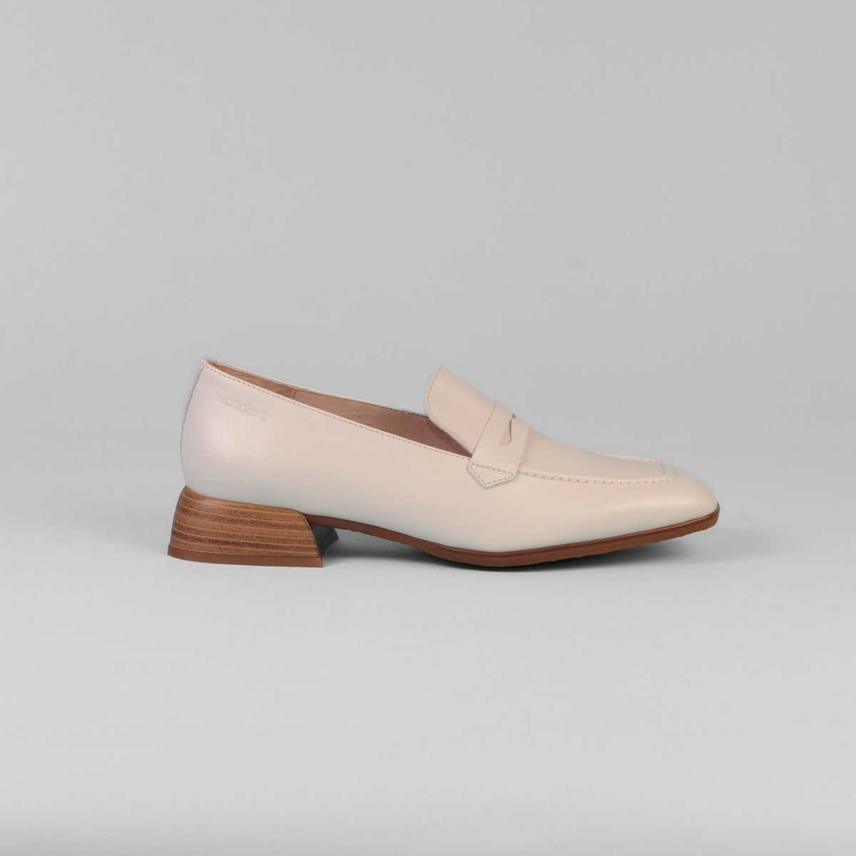 Wonders - C-7122 Ivory Loafer