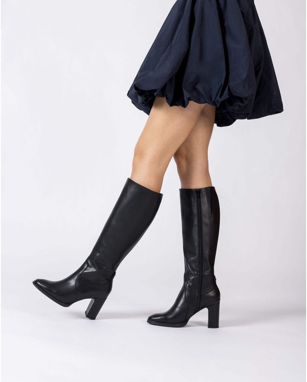 Wonders - M-5140 Black Leather Knee High Boot