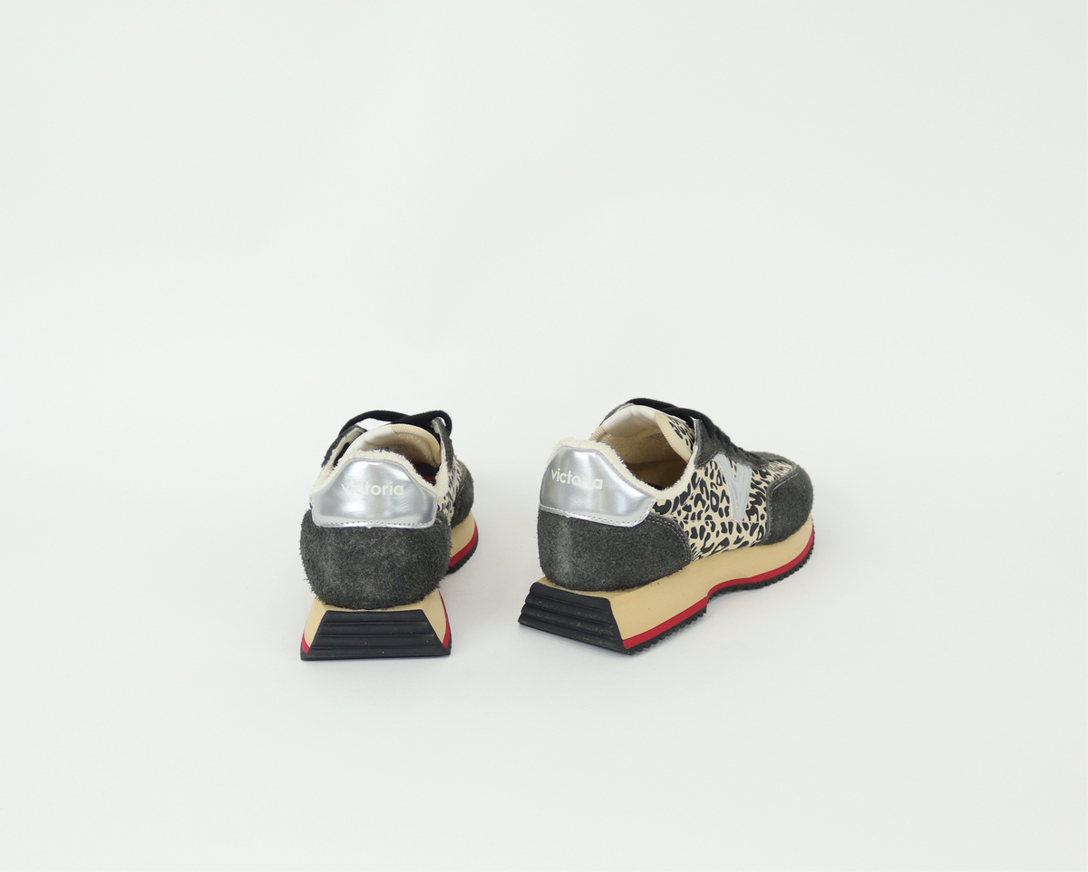 Victoria - 1 134116 Black and Cream Print Trainer