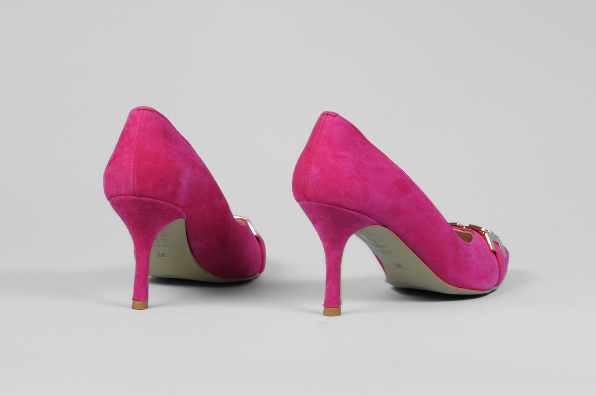 Rachels - Fuschia 676 Cerise Pink Court Shoe With Gold Chain