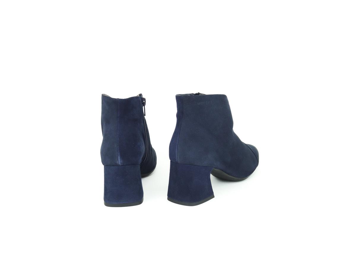 Wonders - I-9013 Navy Suede Ankle Boot
