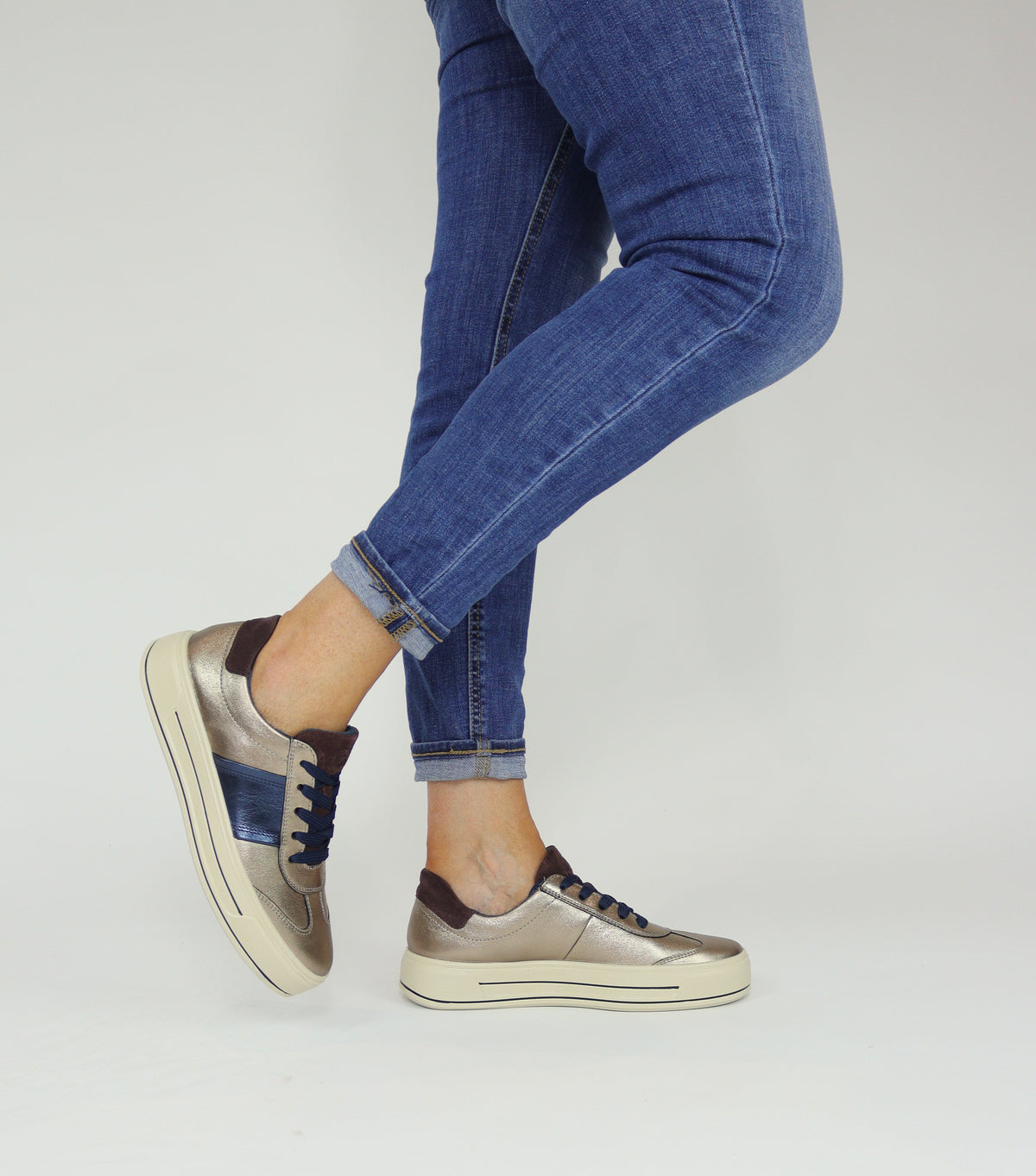Ara - 23012 Metallic and Blue Trainer
