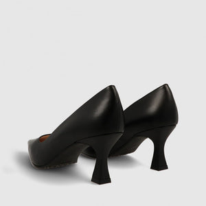 Lodi - Jona Black Leather Court Shoe