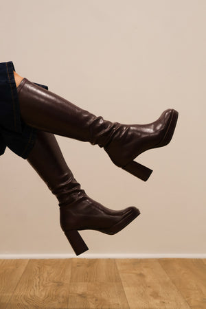 Miss Elastic - 77031 Burgundy Platform Knee High Boot