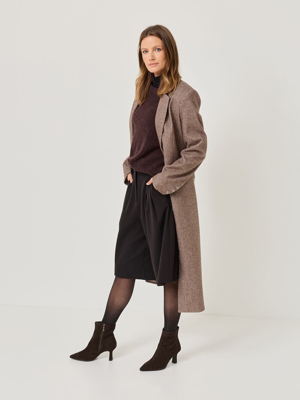 Tamaris - 25358 Brown Suede Ankle Boot