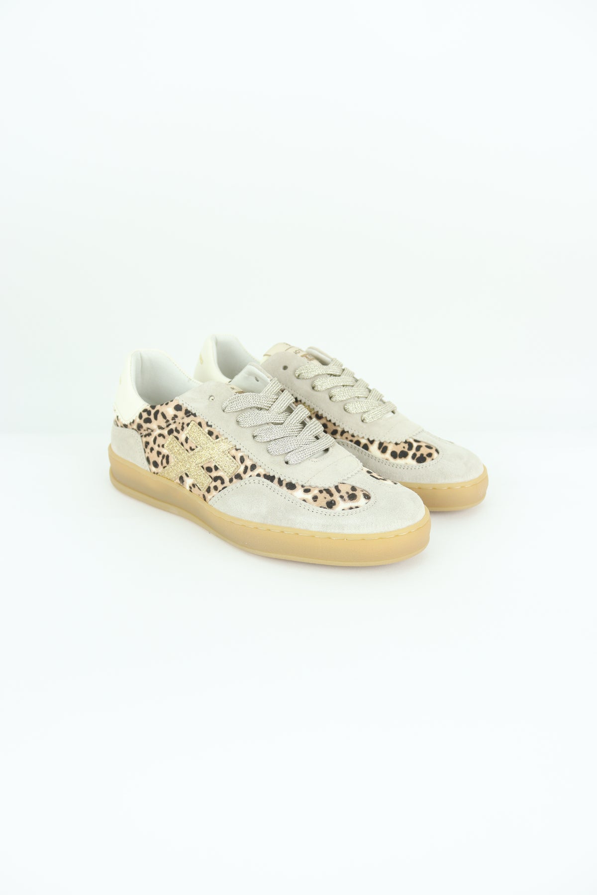 Another Trend - A032 Leopard Trainer
