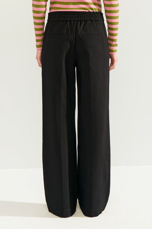 Numph - Nuathema Black Elasticated Trousers