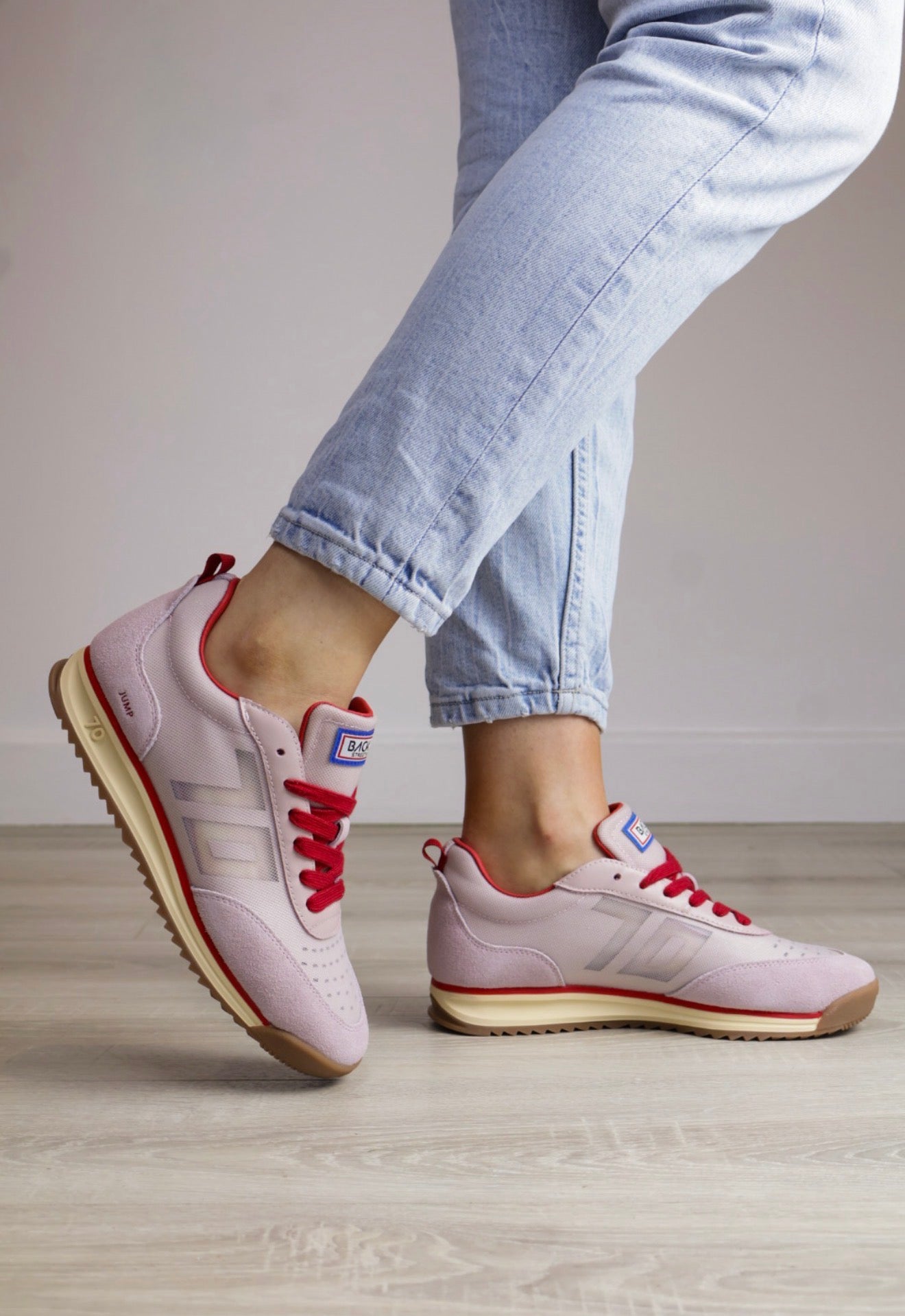 Back 70 - Jogger Blush Pink & Red Trainer