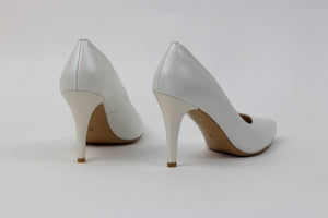 Rachels - S6047 Ecru V Court Shoe