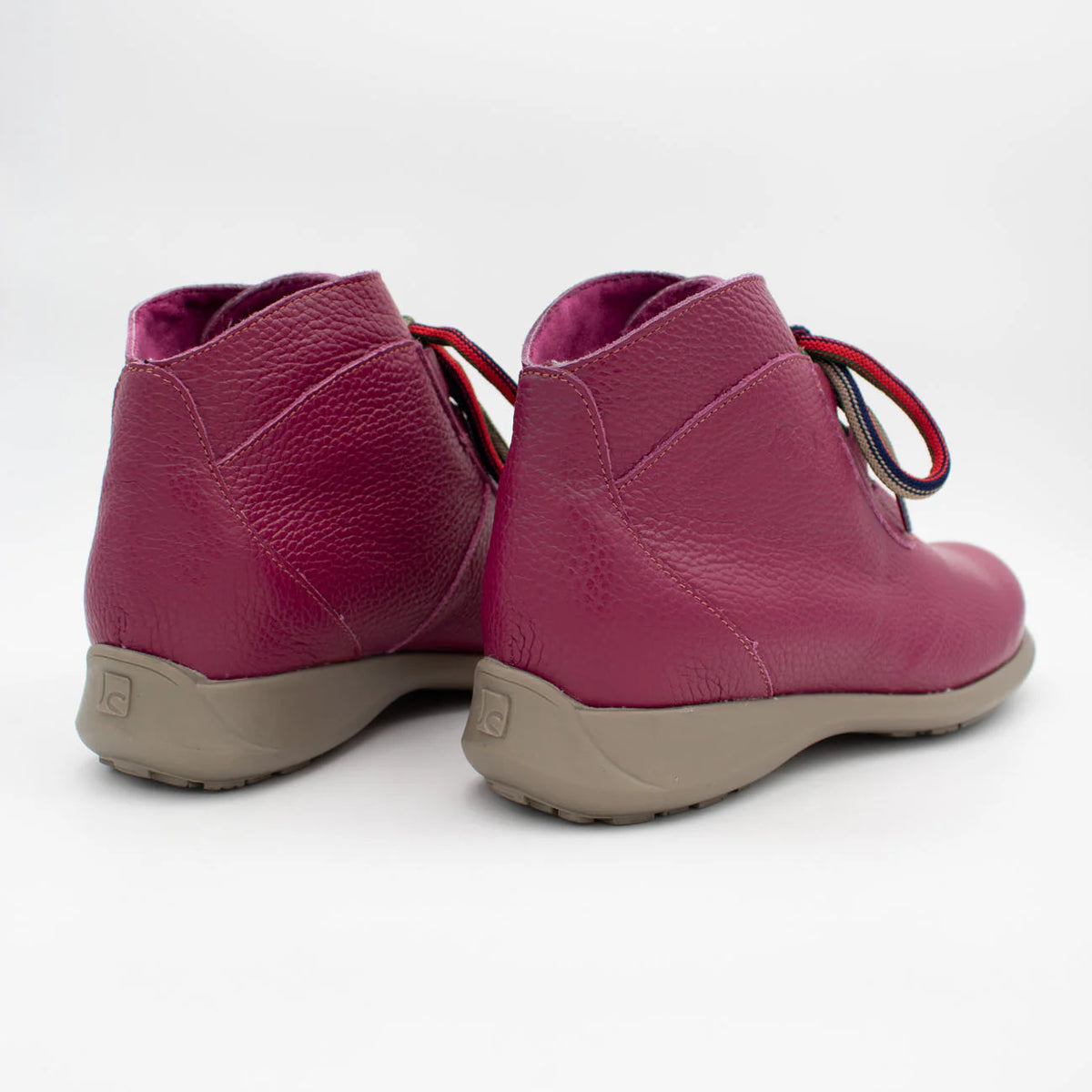 Jose Saenz - 2082 Berry Walking Boot