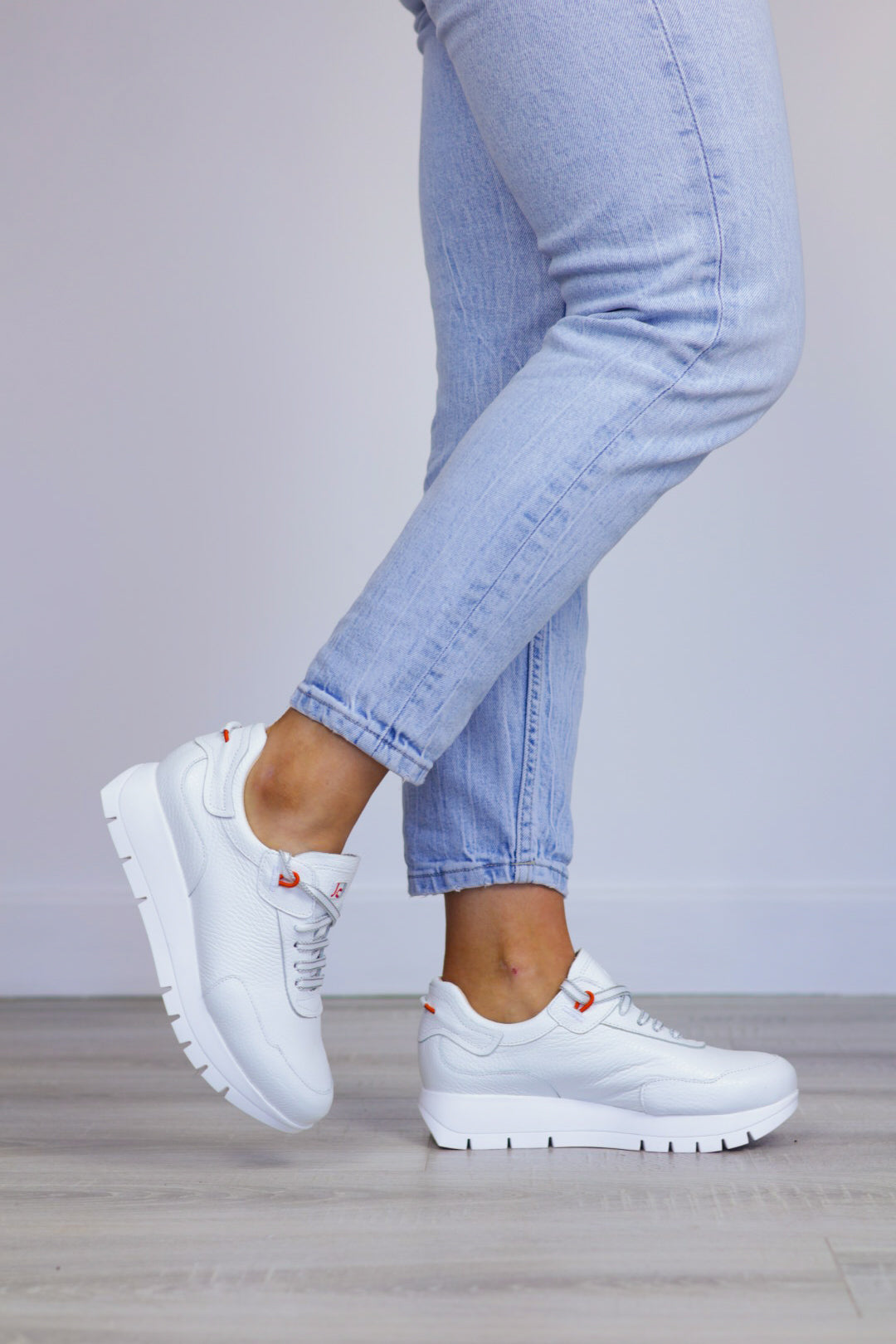 Jose Saenz - 2287 White Laced Trainer [Back Soon]