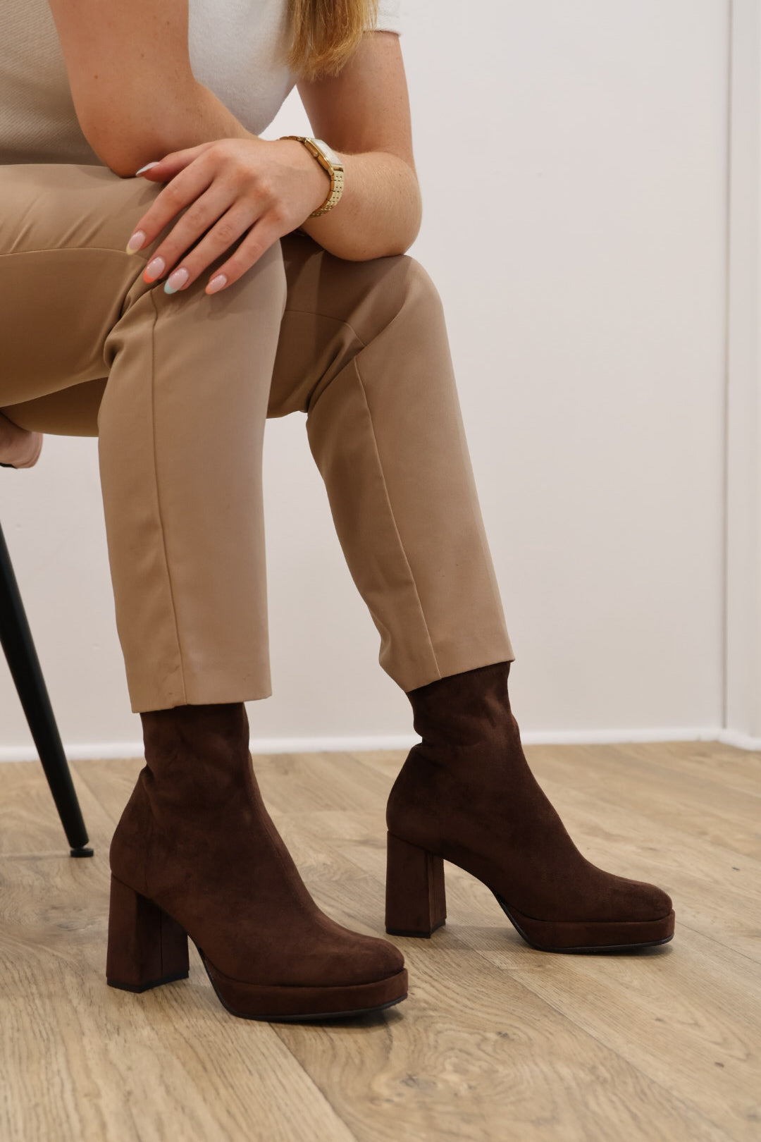 Miss Elastic - 77030 Brown Suede Platform Ankle Boot