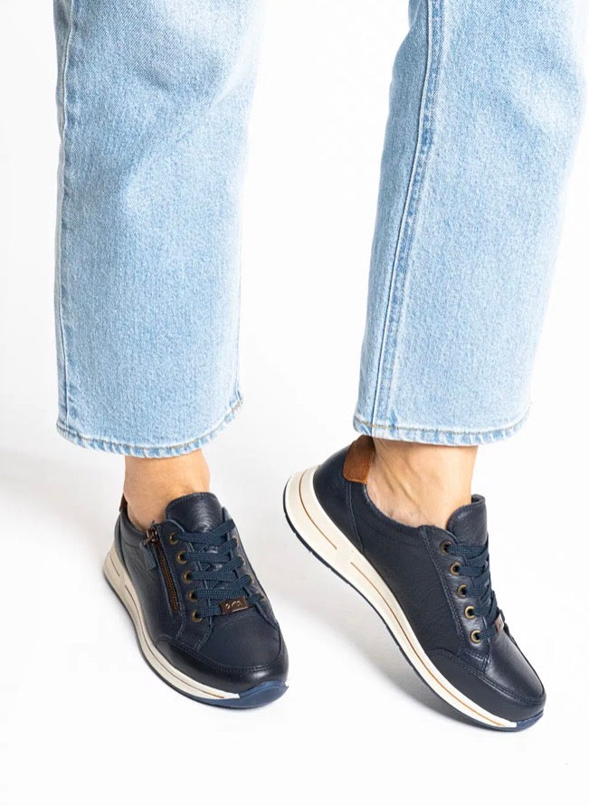 Ara - 24801 Navy/Tan Trainer