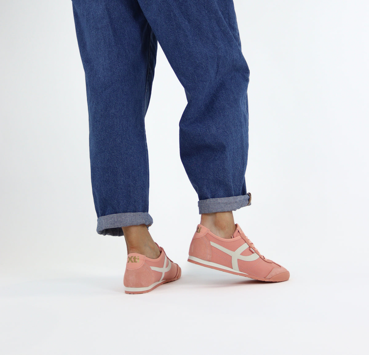 XTI - 145218 Pink Retro Trainer