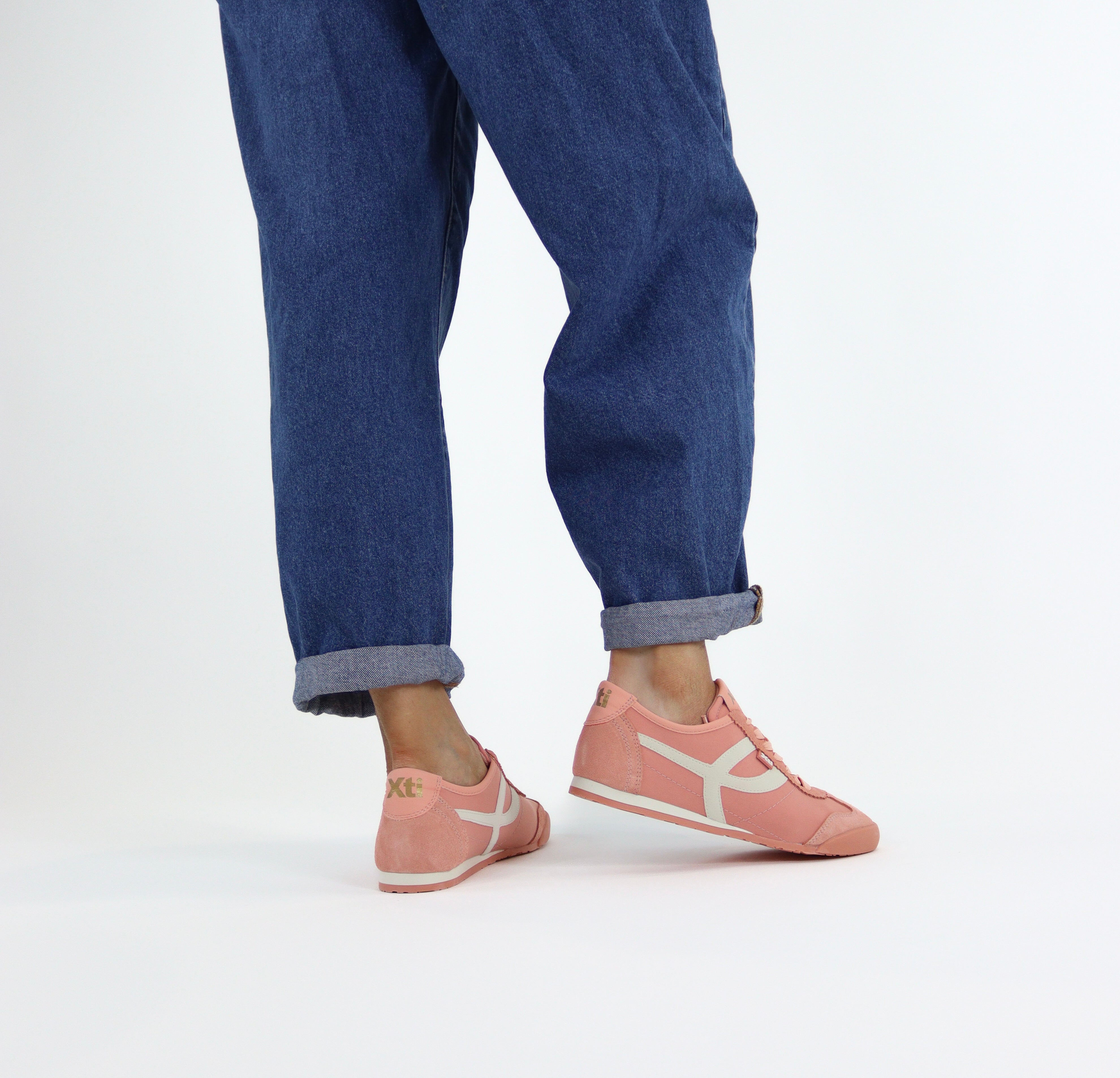 XTI - 145218 Pink Retro Trainer